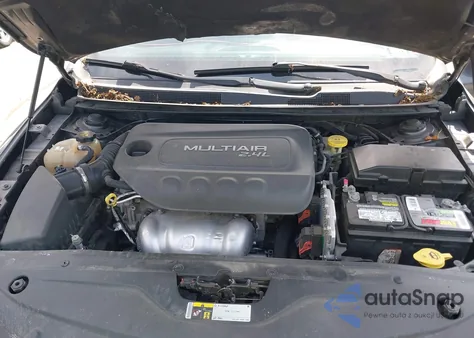 2015 Chrysler 200 S from USA, damaged, VIN 1C3CCCBB3FN613959